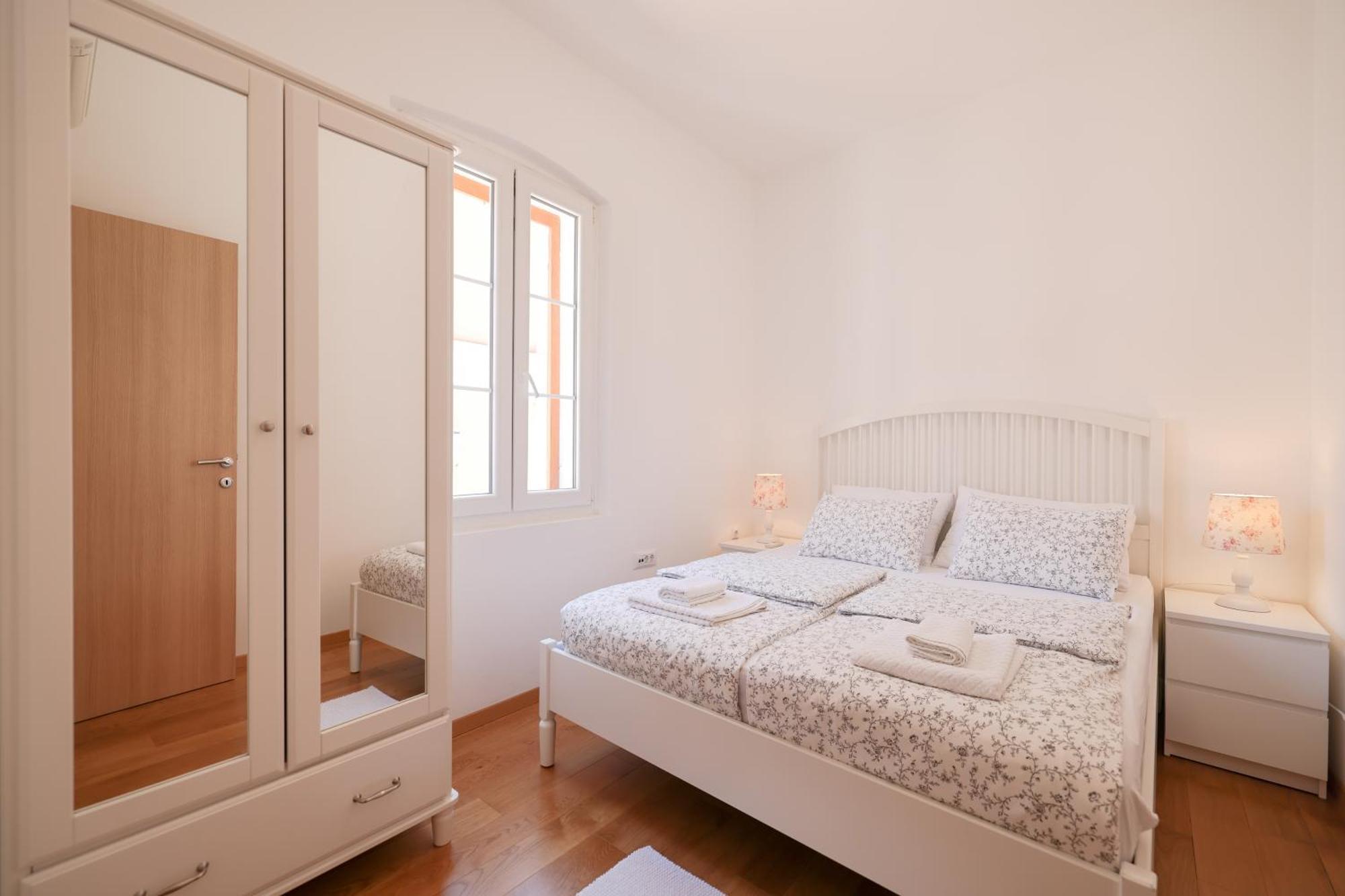 M&D Old Town Zadar Luxury Apartment Buitenkant foto